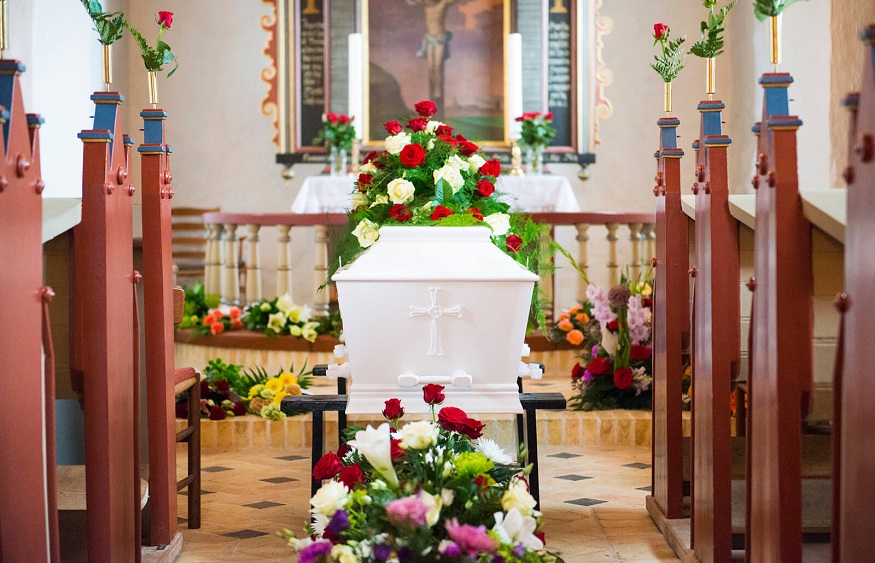 Funeral Casket Flowers – How To Create Simple and Solemn Beauty